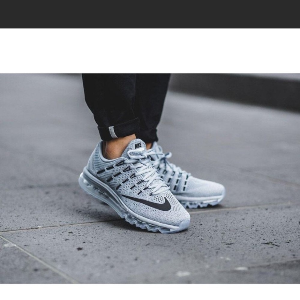 Nike Air Max 2016 women’s size 6